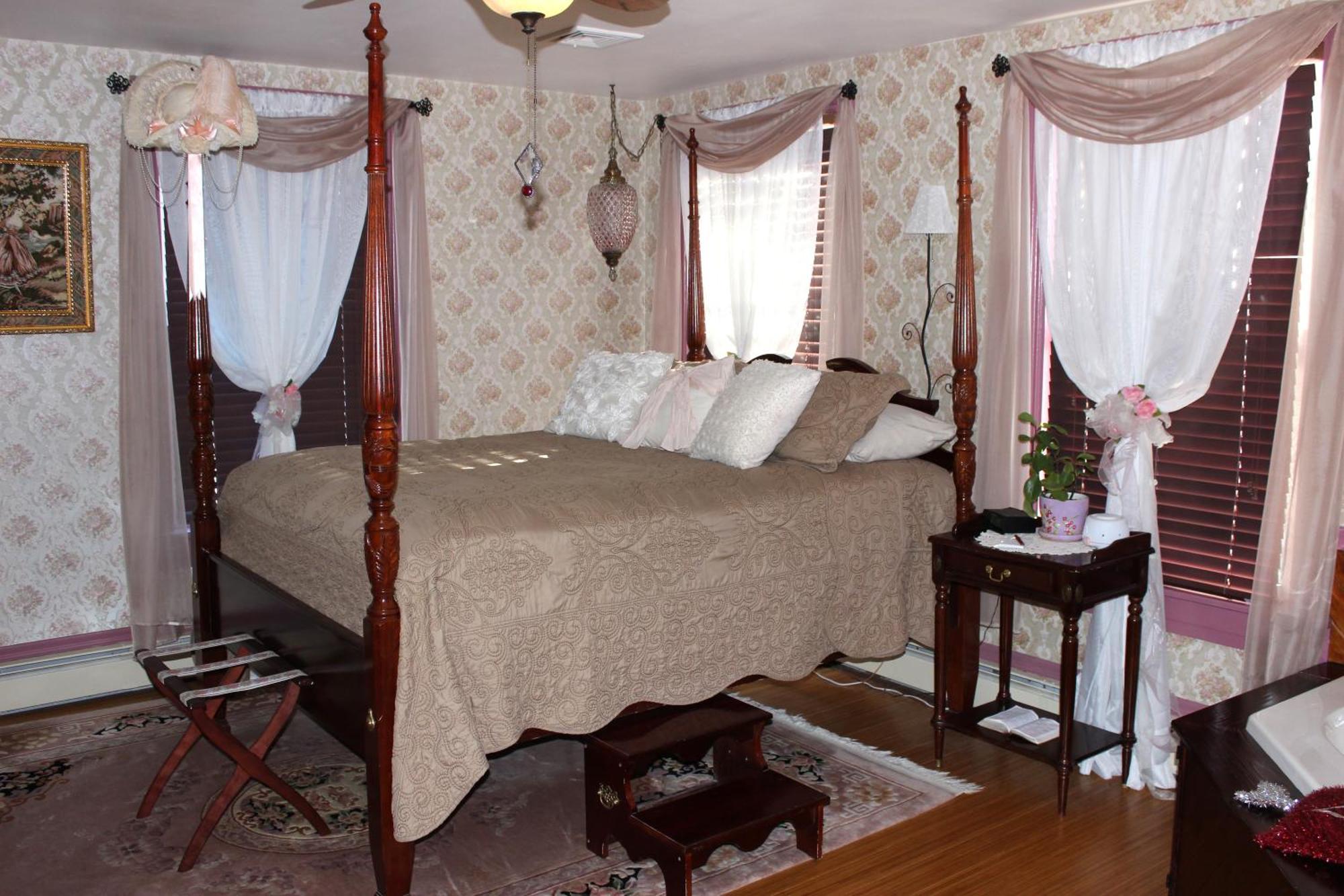 Carriage Stop Bed & Breakfast Пальміра Екстер'єр фото